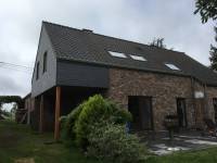Extension sur pilotis située dans le pays de Herve (1)
